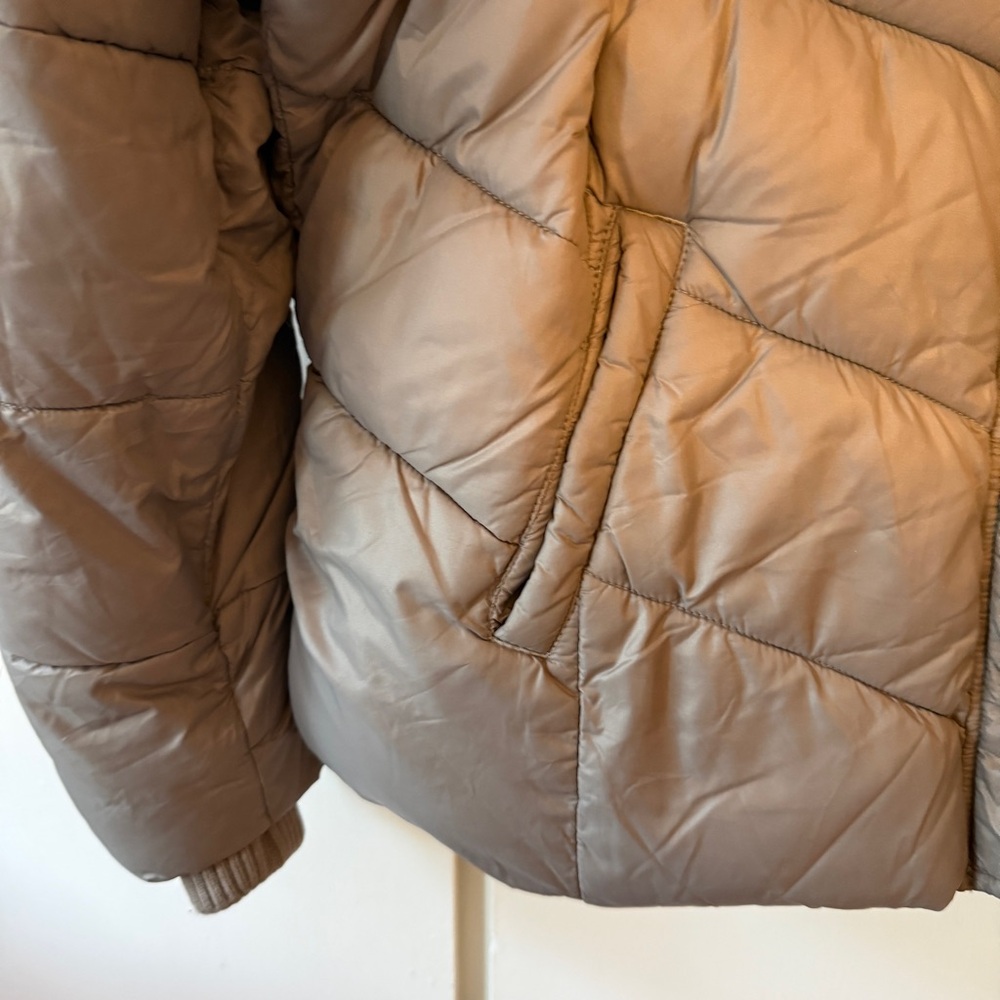 GAP Women's Green Beige  Puffer Jacket with Faux Fur Trim XL - Picture 2 of 6
